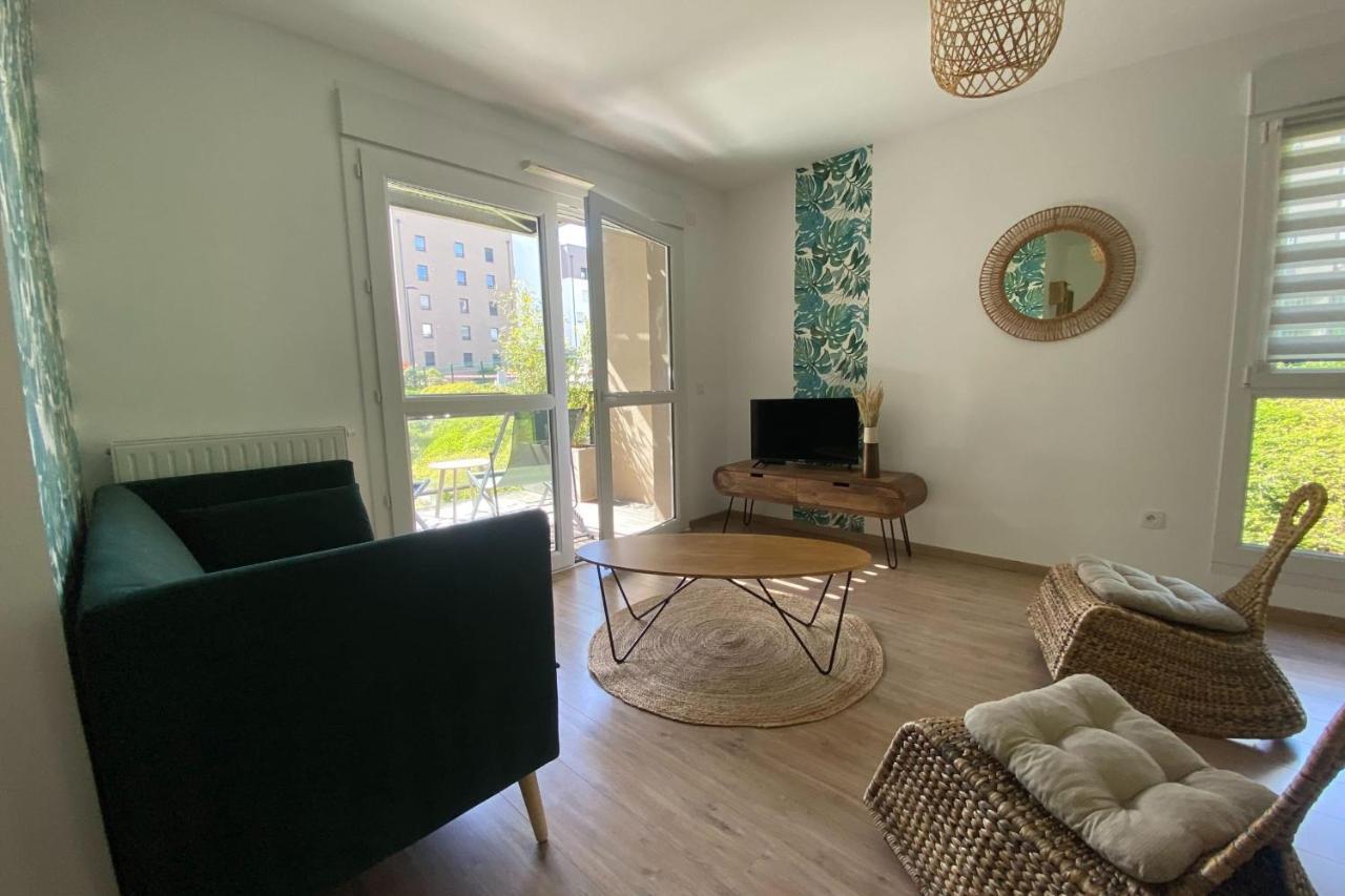 Spacious And Bright Nest In Hérouville-Saint-Clair Kültér fotó